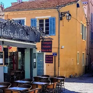 maison-de-ville-en-plein-coeur-de-sanary-3-double.fr-provencehotel.com/